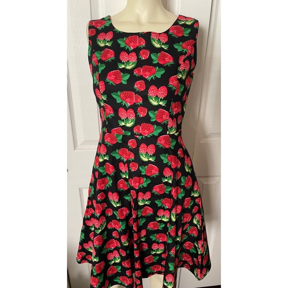 sucrefas Dresses & Skirts - Strawberry 🍓 dress fit and flare small